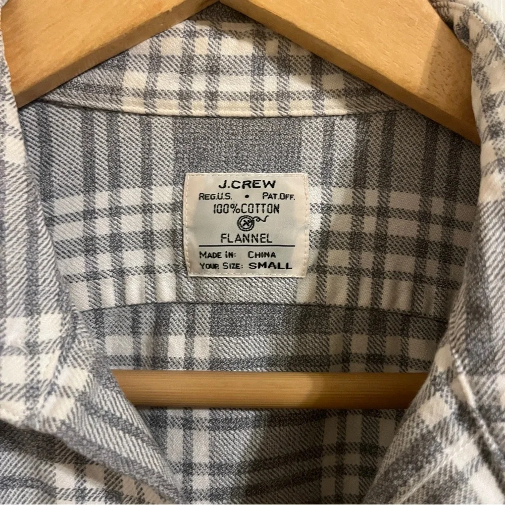 J. Crew Mens Plaid Flannel Blue White Button-Up Shirt Small